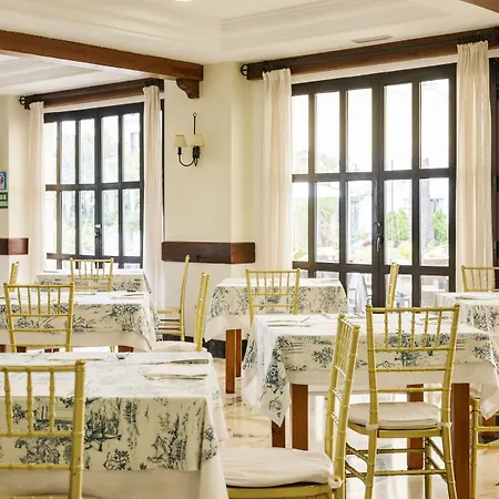 فندق Ilunion Hacienda De 4*